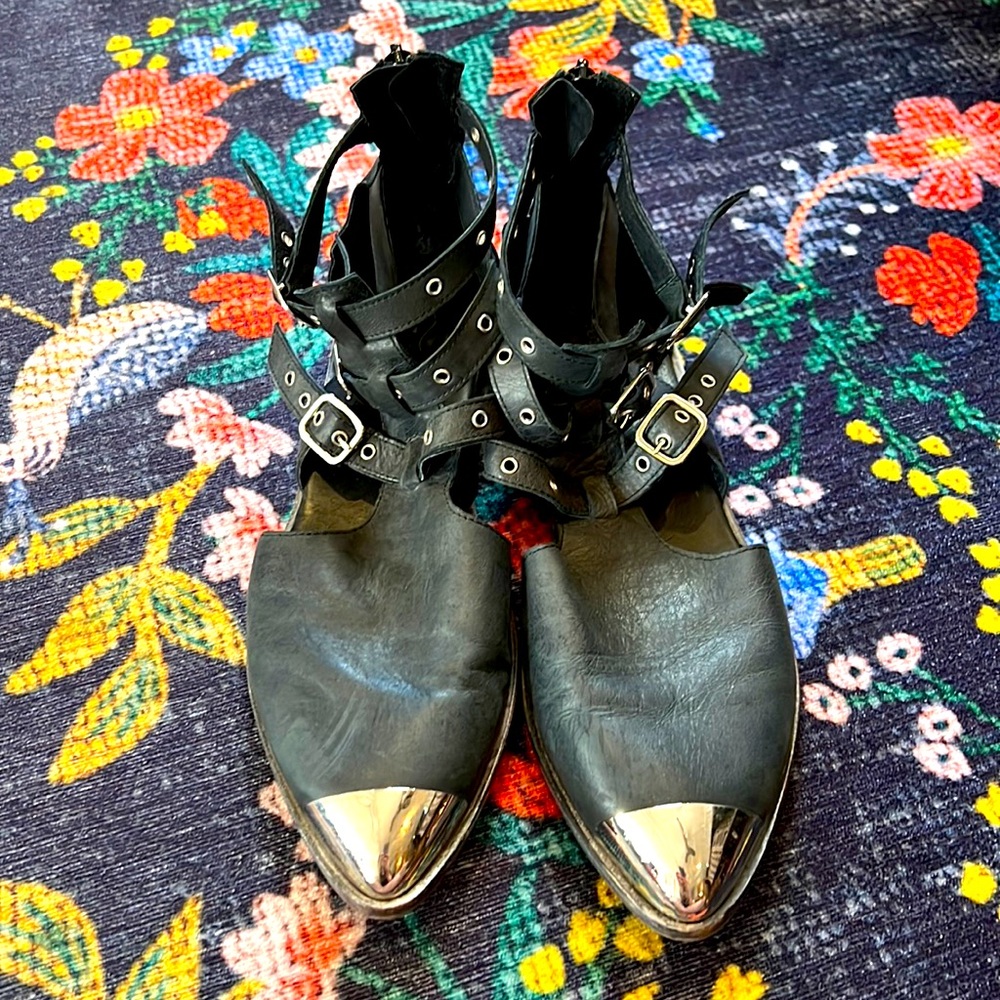 Free People Sydney ankle boot 9